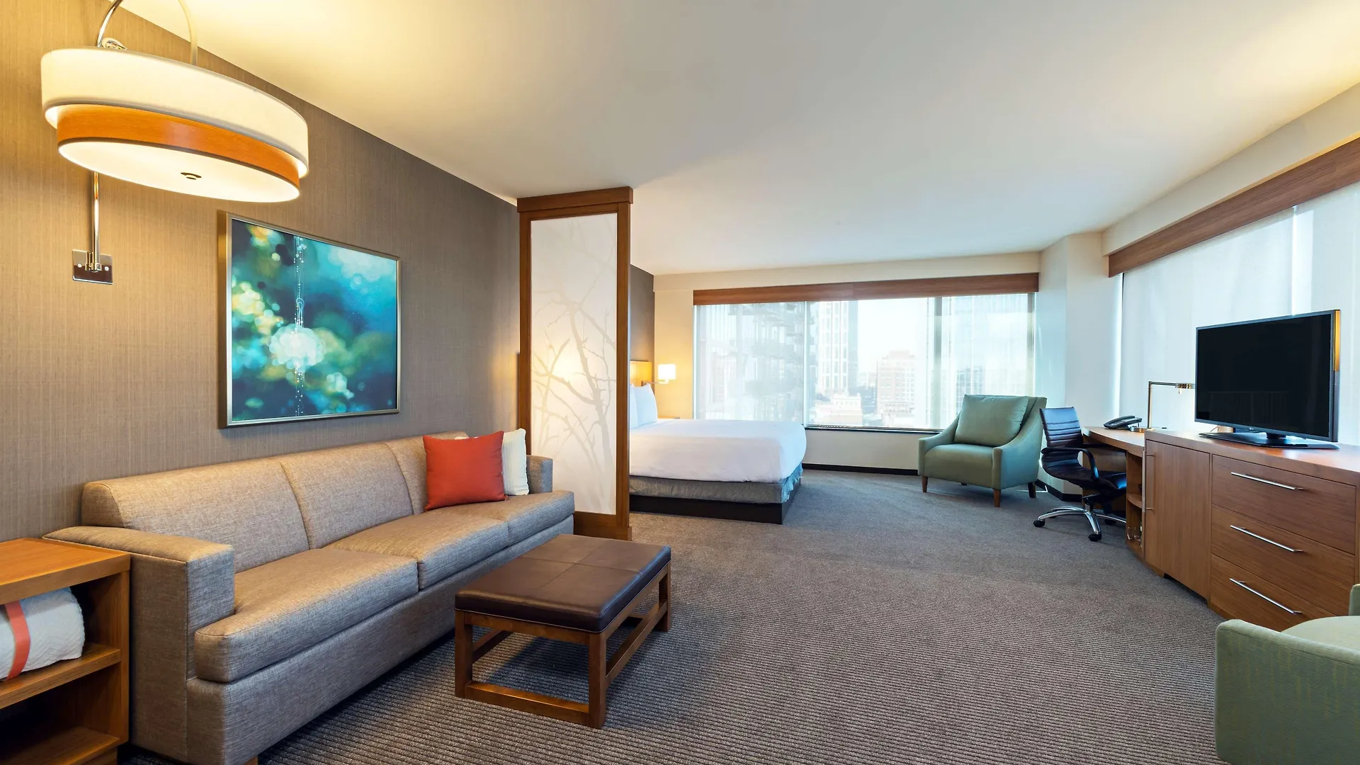 Hyatt Place Nashville Downtown Hotel