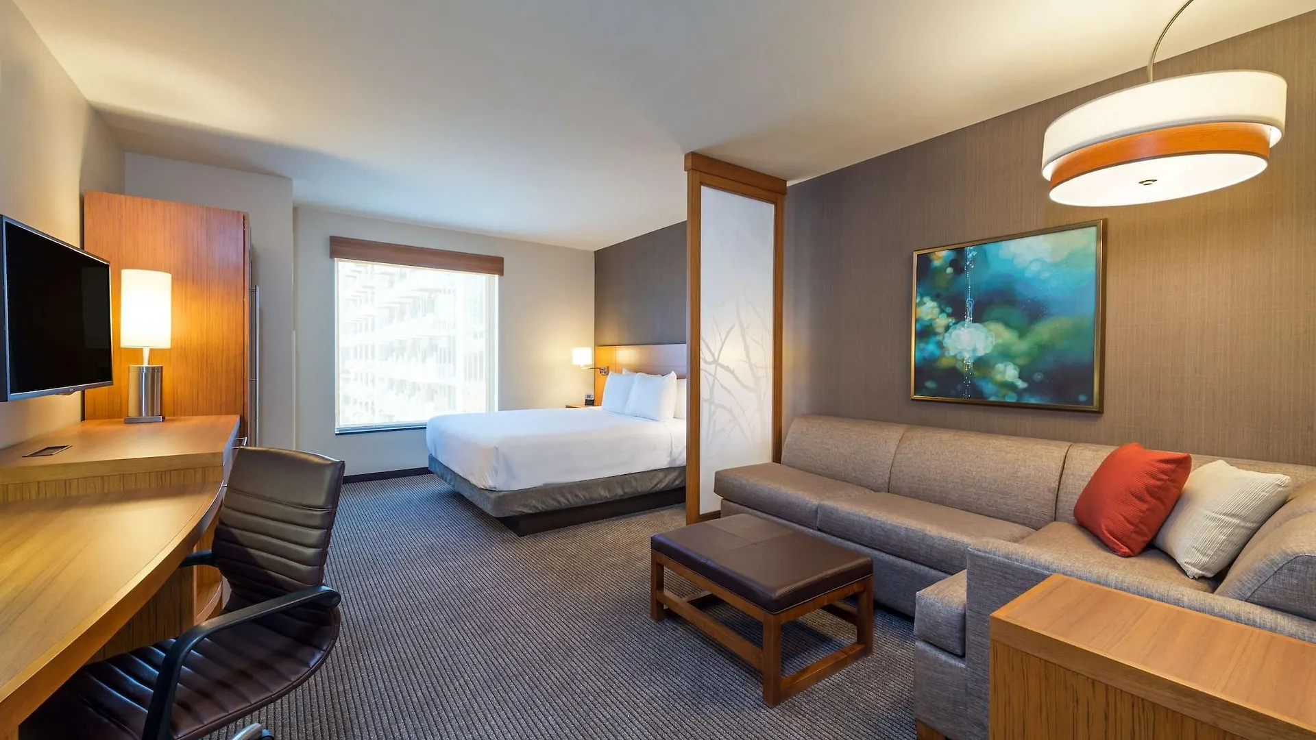Hyatt Place Nashville Downtown 3*,